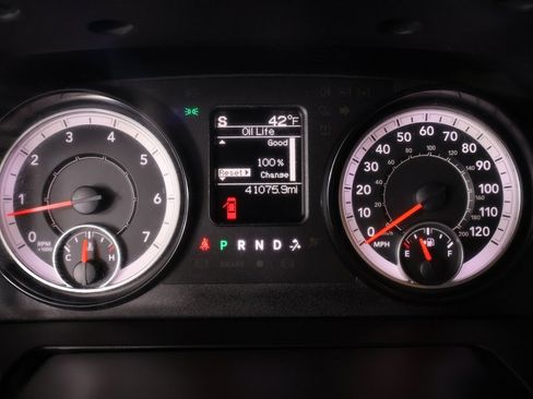 Used 2017 RAM 1500 Tradesman w/ Popular Equipment Group image 4