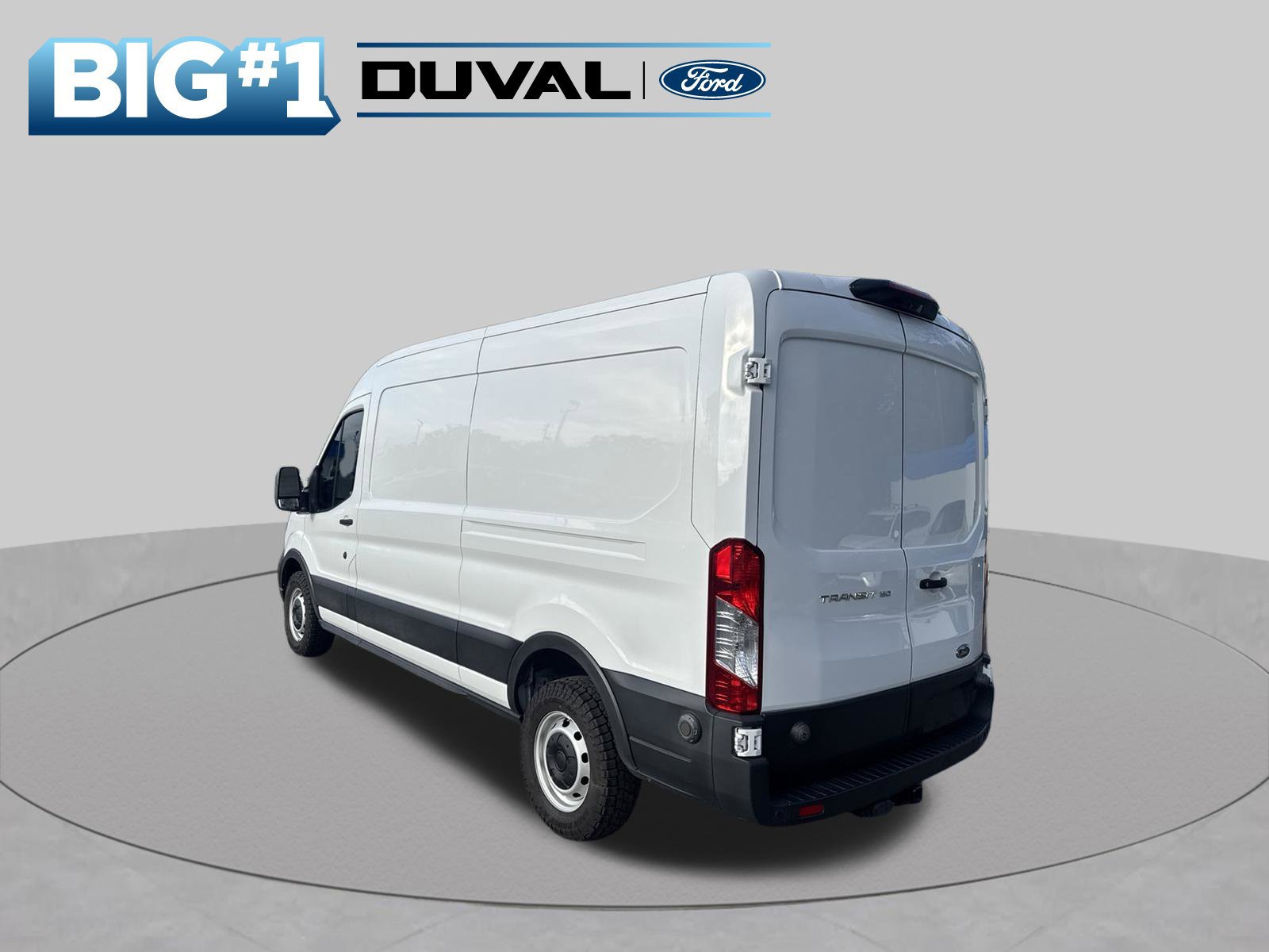 Used 2023 Ford Transit 150 Medium Roof RWD image 4