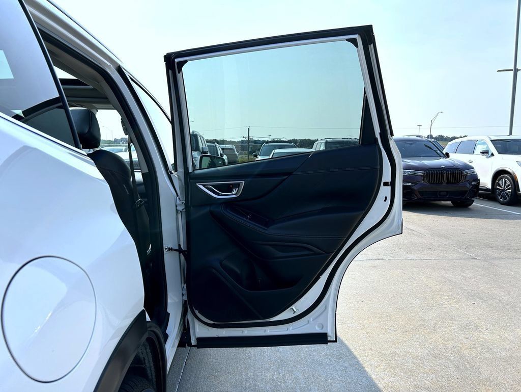Used 2021 Subaru Forester Touring AWD/4WD image 18