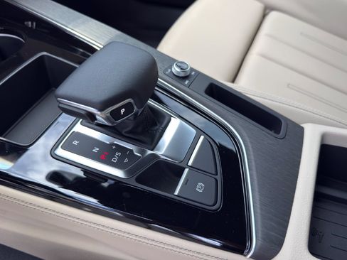 Used 2023 Audi A5 2.0T Premium Plus w/ Premium Plus AWD/4WD image 16