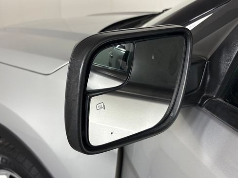 Used 2018 Ford Explorer FWD image 13
