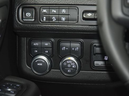 Used 2024 GMC Yukon Denali w/ Max Trailering Package AWD/4WD image 37
