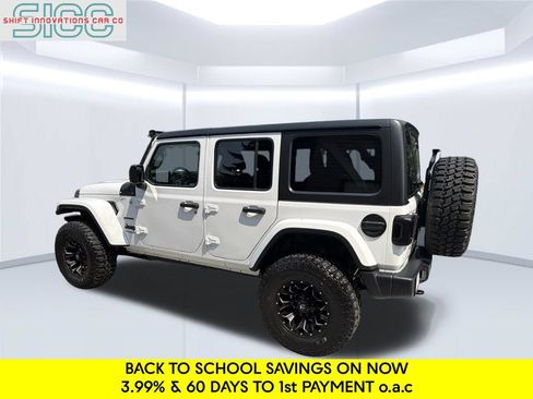 Used 2019 Jeep Wrangler Unlimited Sahara AWD/4WD image 4