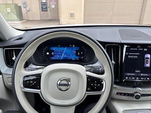 Used 2025 Volvo XC60 B5 Ultra w/ Protection Package Premier AWD/4WD image 20