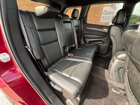 Used 2022 Jeep Grand Cherokee Limited image 23