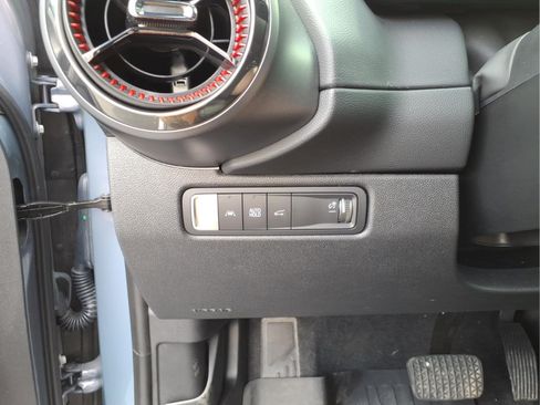 Used 2024 Chevrolet Equinox EV RS w/ Active Safety Package 3 FWD image 9