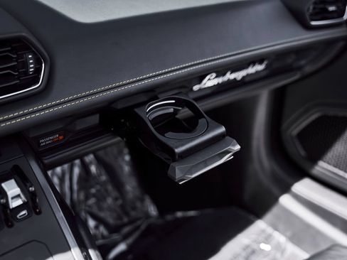 Used 2023 Lamborghini Huracan EVO RWD image 65