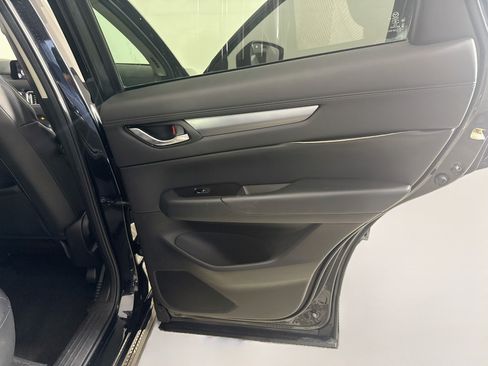 Used 2018 MAZDA CX-5 Touring w/ Preferred Equipment Package FWD image 28
