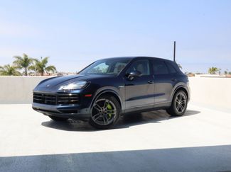 Certified 2026 Porsche Cayenne E-Hybrid w/ Premium Package Plus AWD/4WD video 1