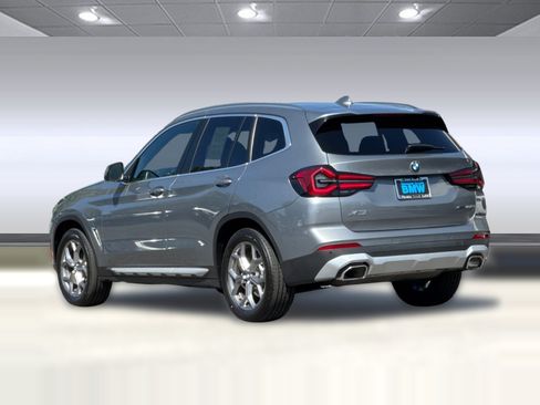 Used 2023 BMW X3 xDrive30i w/ Premium Package AWD/4WD image 3