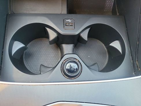 Used 2020 BMW X6 xDrive40i w/ Premium Package image 23