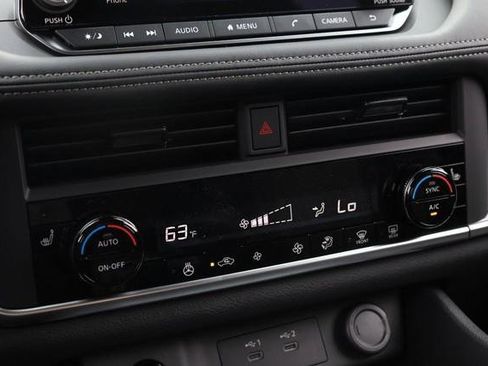 New 2026 Nissan Rogue SV AWD/4WD image 13