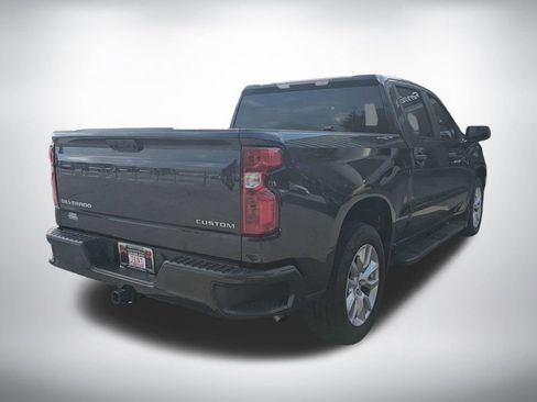 Used 2023 Chevrolet Silverado 1500 Custom RWD image 3