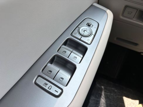 Used 2023 Hyundai Palisade Limited FWD image 33