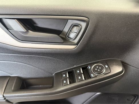 Used 2022 Ford Escape SE w/ Cold Weather Package image 10