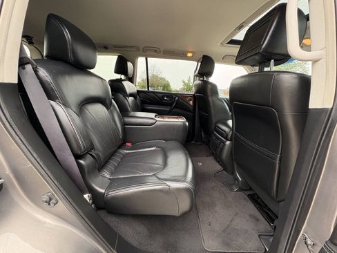 Used 2016 INFINITI QX80 4WD w/ Deluxe Technology Package image 25