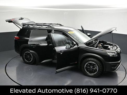 Certified 2025 Nissan Pathfinder Rock Creek AWD/4WD image 31