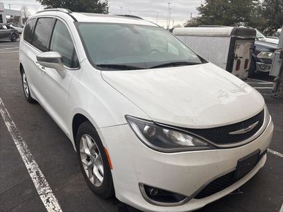 Certified 2019 Chrysler Pacifica Limited