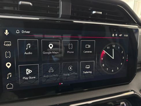 Certified 2025 GMC Sierra 2500 AT4 w/ AT4 Premium Plus Package AWD/4WD image 19