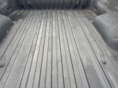 Used 2018 Toyota Tundra SR5 w/ TRD Off Road Package image 10