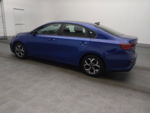 Used 2020 Kia Forte LXS FWD image 3