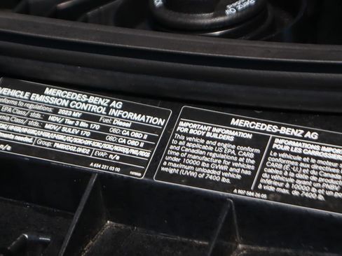 Used 2023 Mercedes-Benz Sprinter 2500 image 18