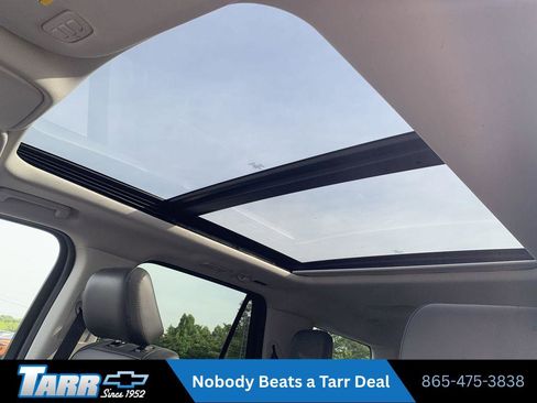 Used 2025 Ford Expedition Active AWD/4WD image 16