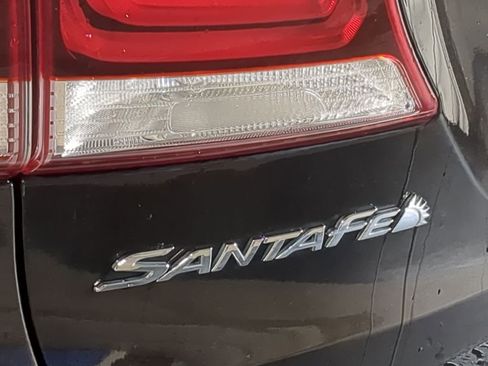 Used 2017 Hyundai Santa Fe Limited w/ Cargo Package AWD/4WD image 16