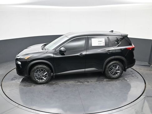 New 2026 Nissan Rogue S image 26