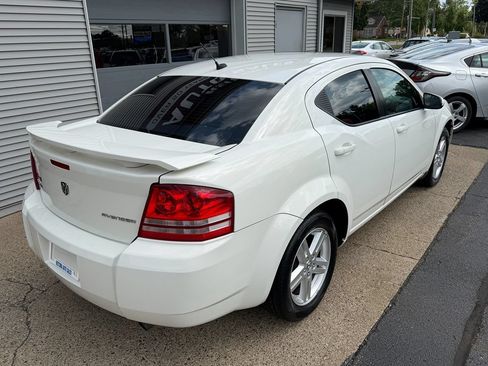 Used 2010 Dodge Avenger Express FWD image 3