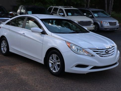 Used 2011 Hyundai Sonata GLS w/ Popular Equipment Pkg 2 image 3