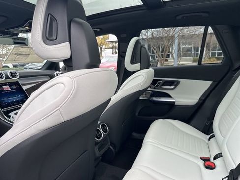 New 2026 Mercedes-Benz GLC 300 4MATIC image 21