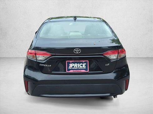 Used 2021 Toyota Corolla LE FWD image 6