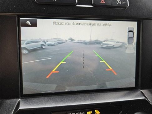 Used 2015 Ford F150 XLT w/ Equipment Group 302A Luxury image 9