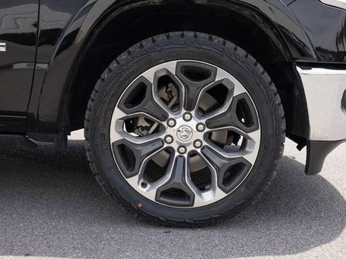 Used 2020 RAM 1500 Limited AWD/4WD image 9