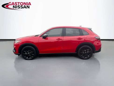 Used 2023 Honda HR-V Sport image 5