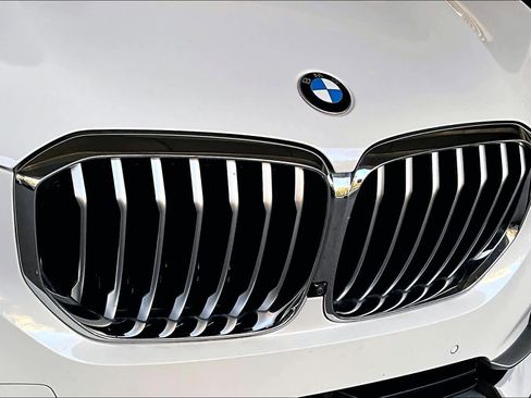 Used 2023 BMW X5 xDrive40i image 29