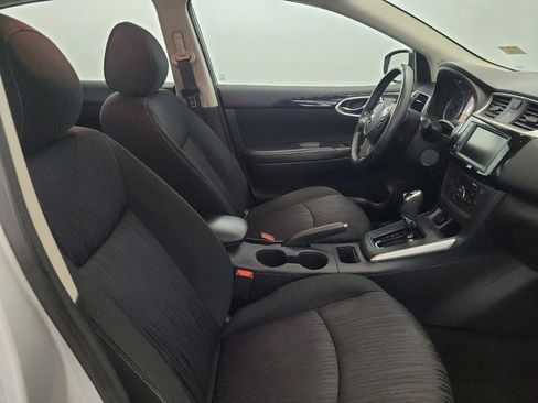 Used 2019 Nissan Sentra SV FWD image 21