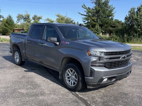Used 2021 Chevrolet Silverado 1500 RST w/ Z71 Off-Road Package AWD/4WD image 3