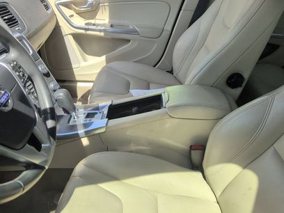 Used 2012 Volvo S60 T5 w/ Climate Pkg