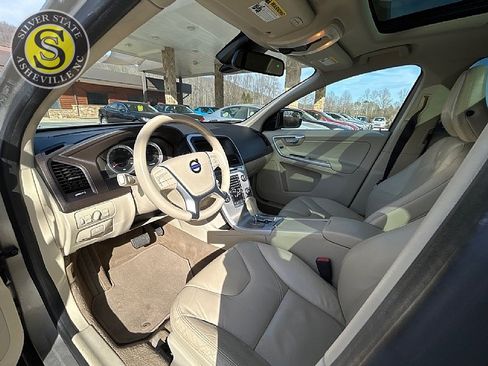 Used 2011 Volvo XC60 3.2 image 11