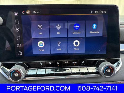 Used 2024 Chevrolet Colorado Z71 w/ Z71 Convenience Package 2 AWD/4WD image 19