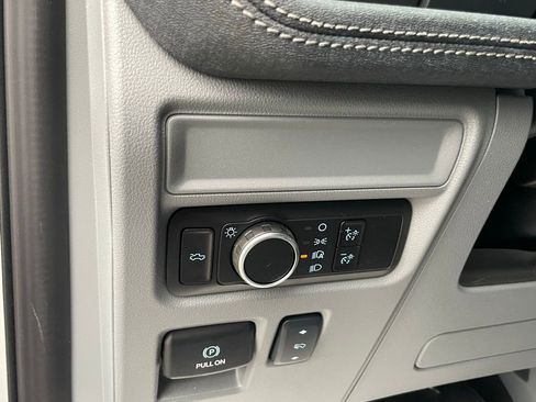 Used 2025 Ford F150 Lightning Flash image 12