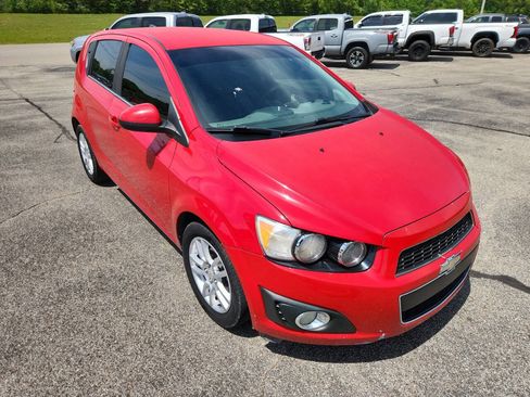 Used 2012 Chevrolet Sonic LT FWD image 2