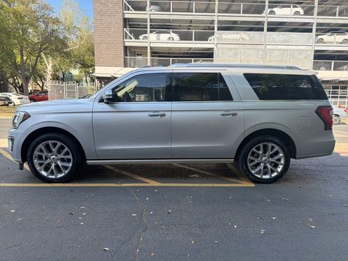Used 2018 Ford Expedition Max Platinum image 4