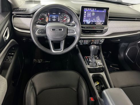 Used 2022 Jeep Compass Latitude w/ Convenience Group AWD/4WD image 21