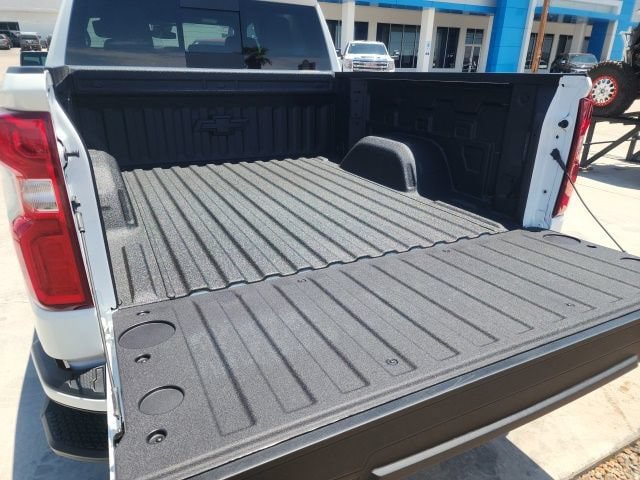 New 2026 Chevrolet Silverado 1500 RST w/ RST All Star Premium Package AWD/4WD image 14
