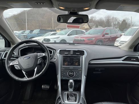 Used 2013 Ford Fusion Titanium w/ Titanium Driver Assist Pkg image 13