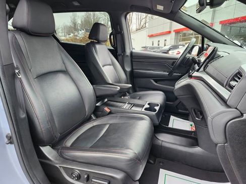 Used 2023 Honda Odyssey Sport image 19