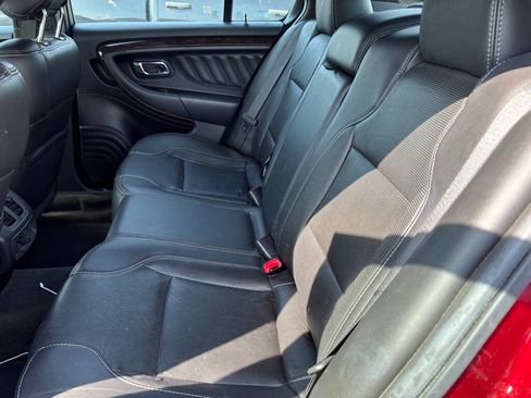 Used 2014 Ford Taurus Limited FWD image 9